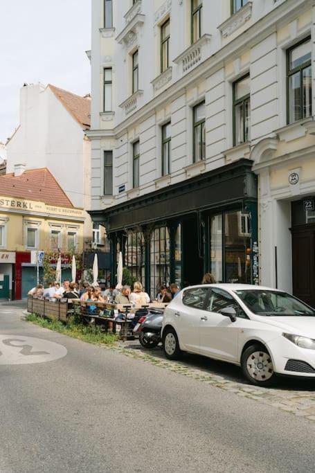 Hip Perfect For 4 Or 6, Great District, Metro Wien